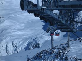 Lanovka na ledovec Pitztal
