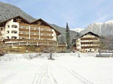 Rakouský hotel Linserhof v zimě