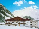 Pitztalský hotel Rifflsee v zimě