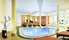 Rakouský hotel Tschirgantblick s bazénem