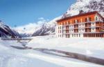 Rakouský hotel Alpinhotel v zimě