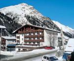 Rakouský hotel Bergland v zimě
