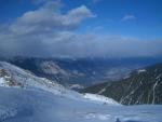 Zimní Pitztal v Rakousku s lyžaři